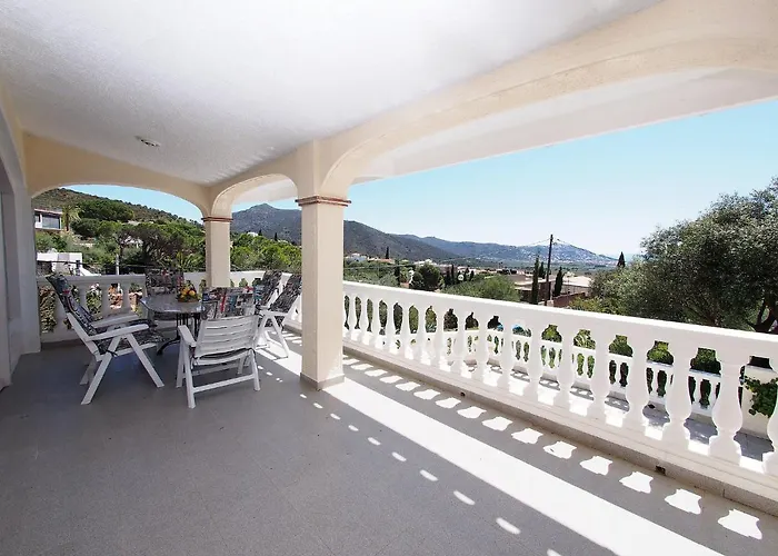 Bilbao By Interhome Villa Roses